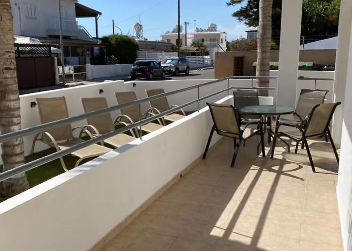 Nissi Bliss Apartmán *